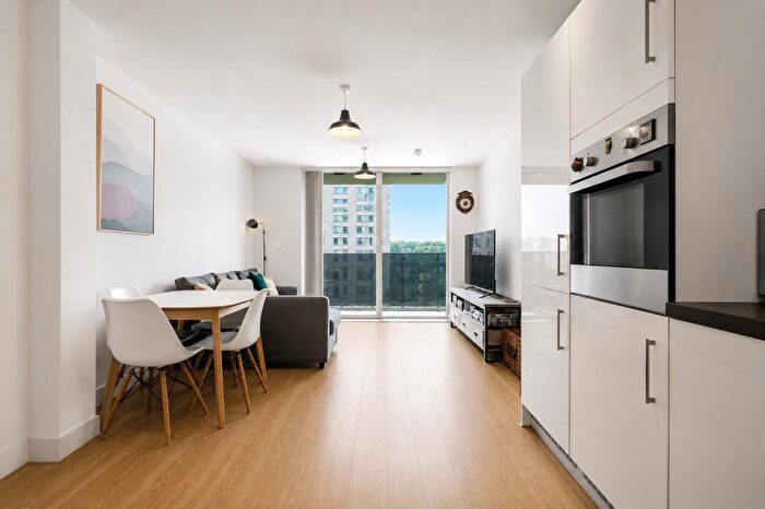 1 Bedroom Apartment To Rent In Booth Court, Lewisham, SE13