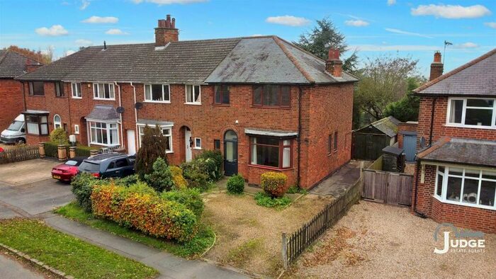 3 Bedroom Town House For Sale In Bradgate Road, Anstey, Leicester, LE7