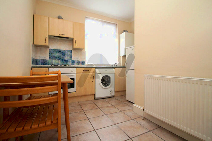 1 Bedroom Flat To Rent In Crouch Hill, London, N4
