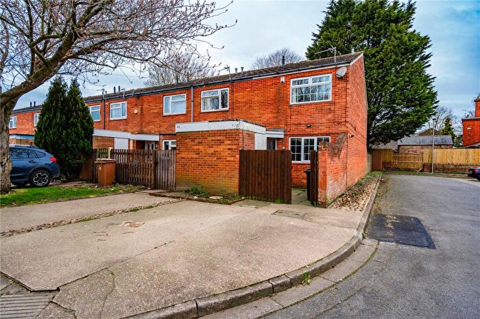 2 Bedroom End Of Terrace House For Sale In Churchill Way, Grimsby, Lincolnshire, DN32