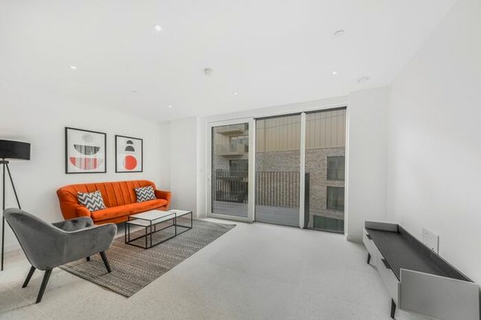 1 Bedroom Flat To Rent In The Silk District, London, E1