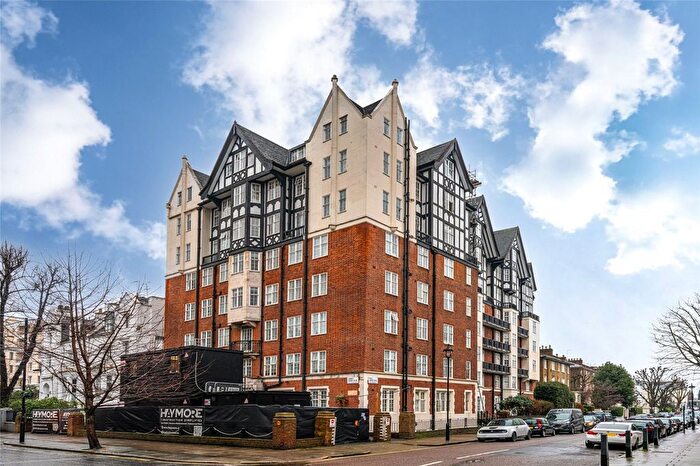 Studio For Sale In Mortimer Court, Abbey Road, St John's Wood, London, NW8