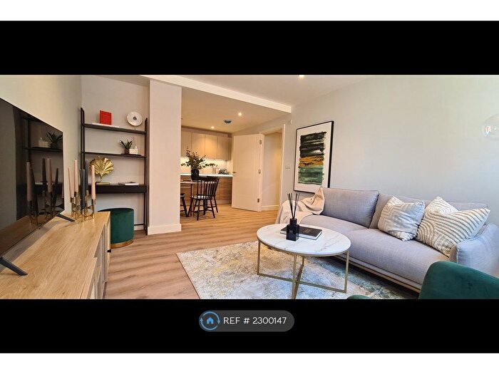 2 Bedroom Flat To Rent In Christchurch Road, Bournemouth, BH1