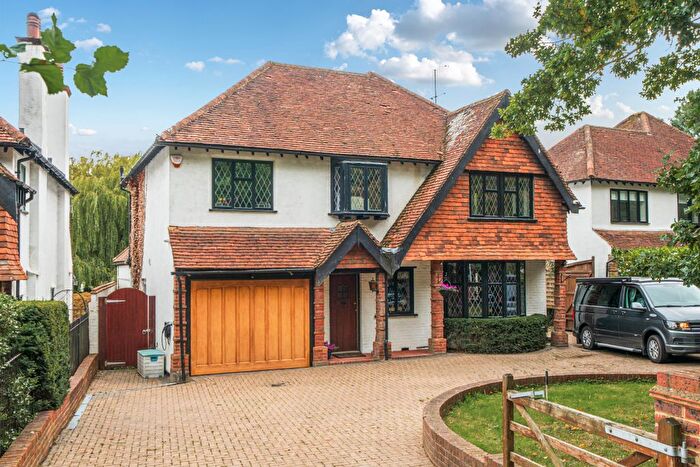 5 Bedroom Detached House For Sale In Wilmerhatch Lane, Epsom, KT18