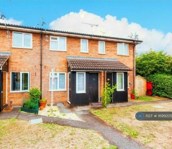 1 Bedroom Terraced House To Rent In Penn Road, Datchet, SL3