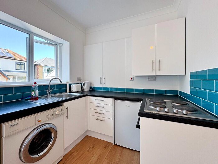 Studio To Rent In Stourvale Road, Bournemouth, Dorset, BH6
