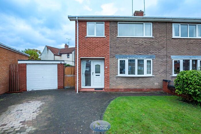 3 Bedroom Semi-Detached House For Sale In Bean Avenue, Worksop, S80