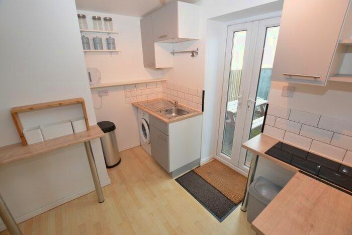 1 Bedroom Flat To Rent In Myrtle Road, Sheffield, S2
