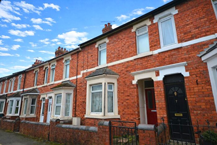 1 Bedroom Apartment To Rent In Brunswick Street, Old Town, Swindon, Wiltshire, SN1