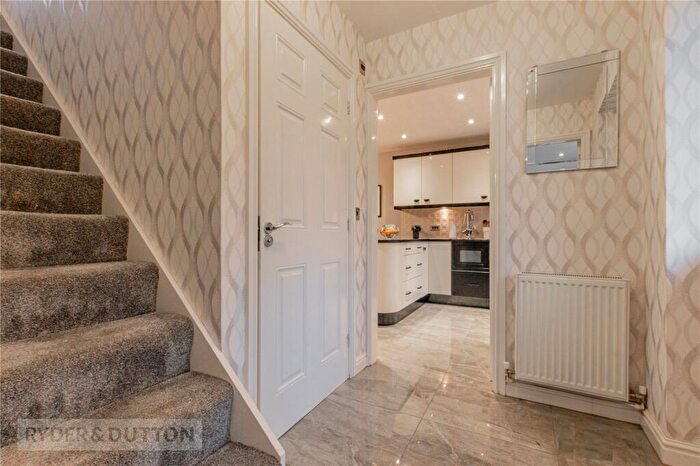 3 Bedroom Link Detached House For Sale In Delph Road, Denshaw, Saddleworth, OL3