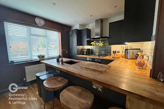 3 Bedroom Semi-Detached House For Sale In Yeldham Road, Sible Hedingham, Halstead, CO9