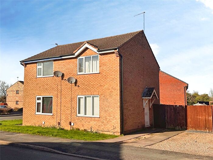 2 Bedroom Semi Detached House To Rent In Severn Avenue, Hinckley, Leicestershire, LE10