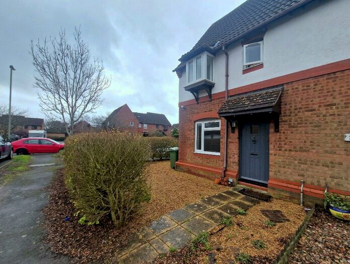 1 Bedroom Terraced House To Rent In Barton Drive, Hamble, SO31