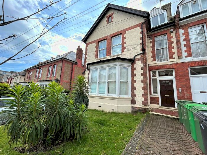2 Bedroom Flat To Rent In Chapel Park Road, St. Leonards-On-Sea, TN37