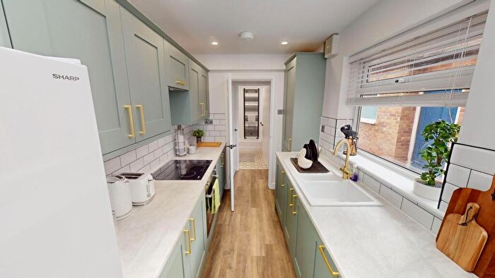 5 Bedroom House To Rent In Mettham Street, Nottingham, Nottinghamshire, NG7