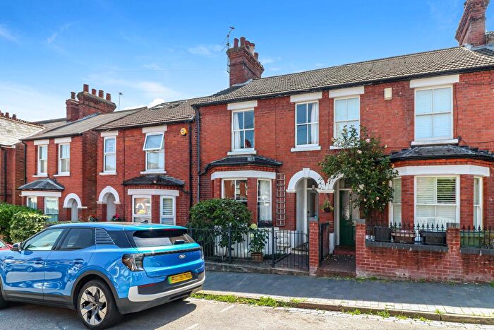 3 Bedroom Terraced House For Sale In Paxton Road, St Albans, Hertfordshire, AL1