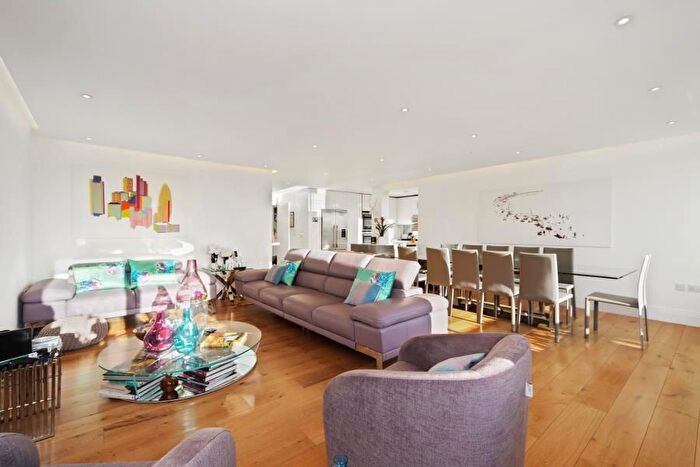 2 Bedroom Flat To Rent In Eton Road, Belsize Park, London, NW3