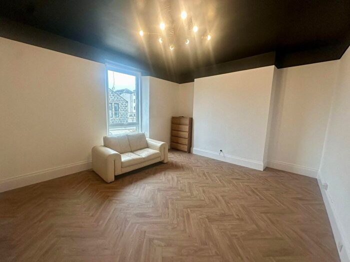 1 Bedroom Flat To Rent In B, Merkland Road East, Aberdeen, AB24