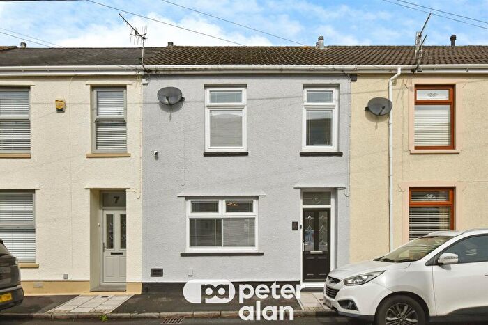 3 Bedroom Terraced House For Sale In South View, Troedyrhiw, Merthyr Tydfil, CF48
