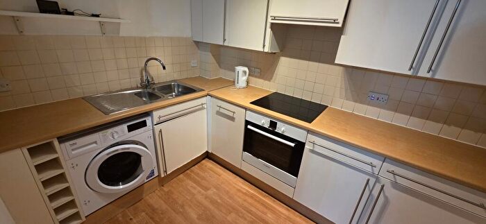 2 Bedroom Apartment To Rent In Sapphire Drive, Leamington Spa, CV31