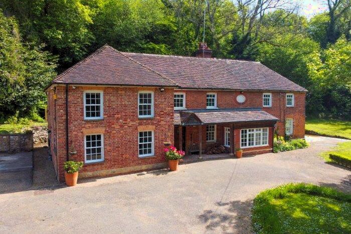6 Bedroom Cottage To Rent In Basted Mill, Sevenoaks, TN15