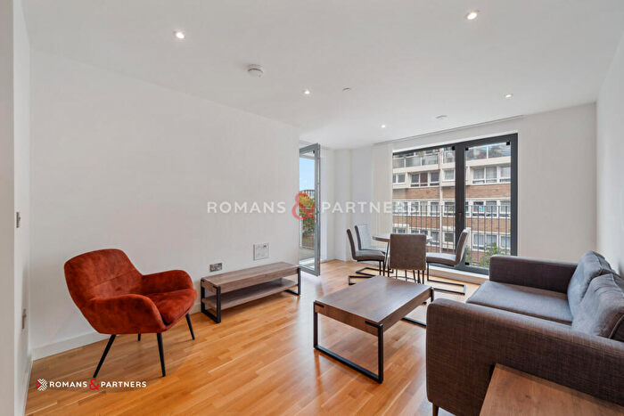 2 Bedroom Apartment For Sale In York Road, Battersea, SW11