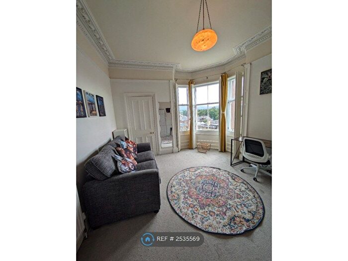2 Bedroom Flat To Rent In Edinburgh, Edinburgh, EH10