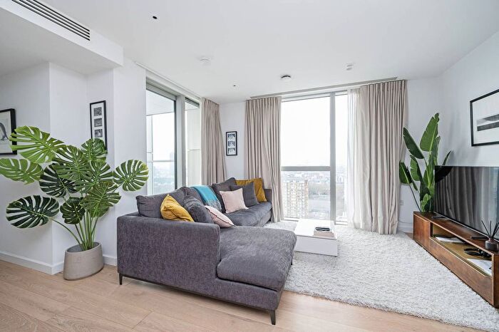 1 Bedroom Flat To Rent In City Road, Old Street, London, EC1V
