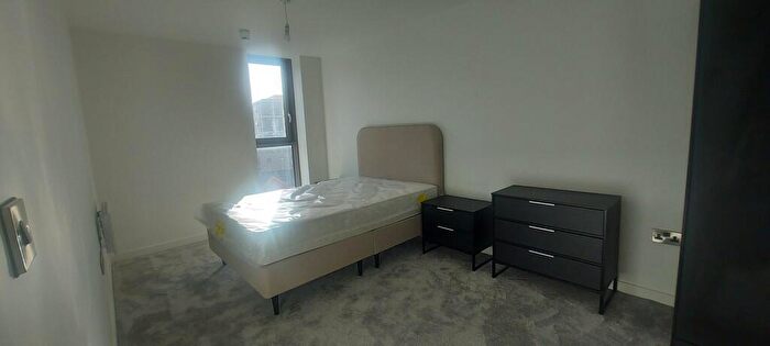2 Bedroom Apartment To Rent In Oxygen Tower, Store Street, B60