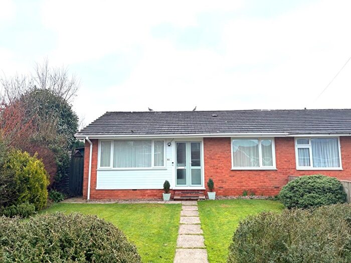 2 Bedroom Semi-Detached Bungalow For Sale In Wells Avenue, Feniton, EX14