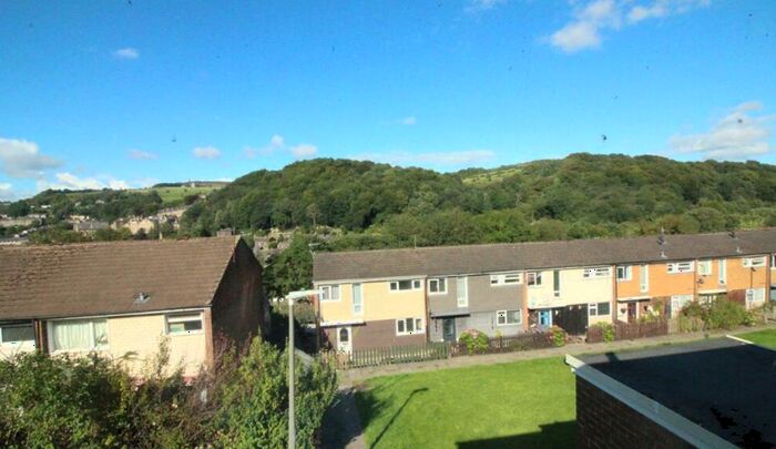 1 Bedroom Flat To Rent In Fairfield, Hebden Bridge, HX7