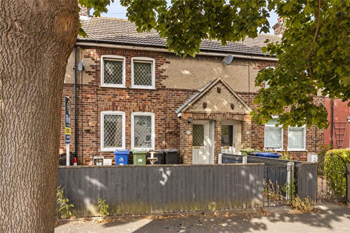 3 Bedroom Terraced House For Sale In Bluestone Lane, Immingham, North East Lincs, DN40