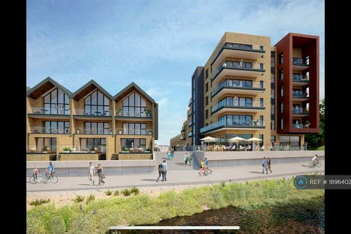 2 Bedroom Flat To Rent In Ringed Plover Apartments, Shoreham By Sea, BN43