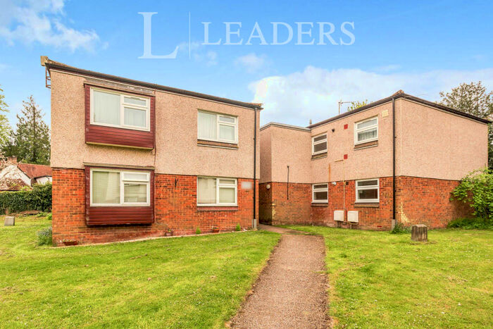 1 Bedroom Apartment To Rent In Brookside, Halton, HP22