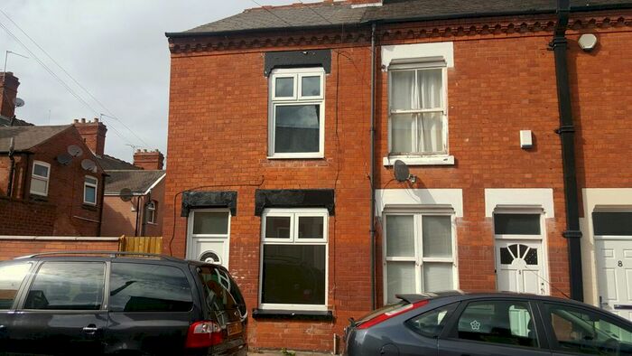 3 Bedroom Terraced House To Rent In Holland Road, Leicester, LE2