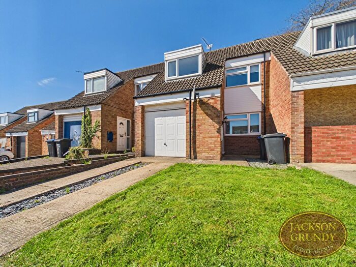 3 Bedroom Terraced House To Rent In Ash Rise, Kingsthorpe, NN2