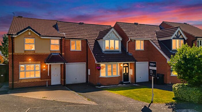 3 Bedroom Town House For Sale In Kestrel Lane, Mountsorrel, Loughborough, LE12