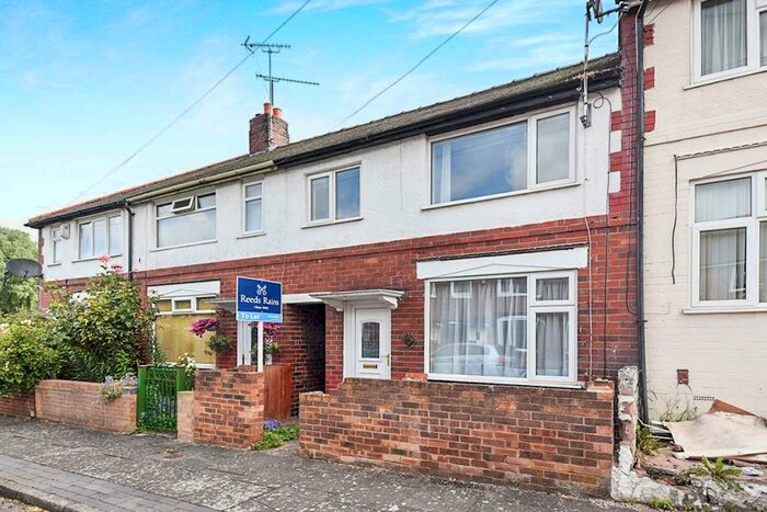 3 Bedroom House To Rent In Timmis Street, Stoke-On-Trent, ST1