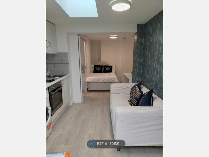 Studio To Rent In Haviland Way, Cambridge, CB4