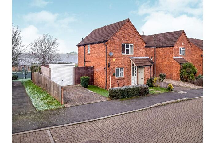 3 Bedroom House To Rent In Ritchie Close, Cotgrave, NG12