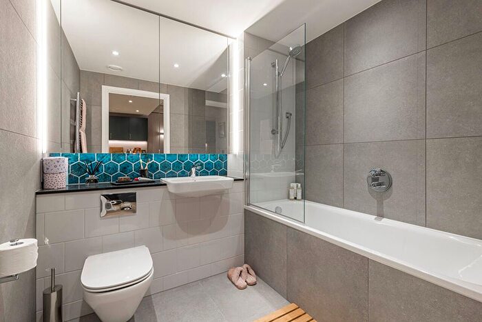 2 Bedroom Flat To Rent In Repton Gardens, Wembley Park, HA9