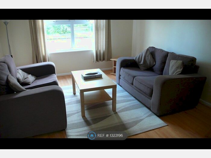 1 Bedroom Flat To Rent In Dean Court, Derby DE23