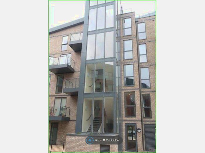 1 Bedroom Flat To Rent In Rookery Court, London, E10