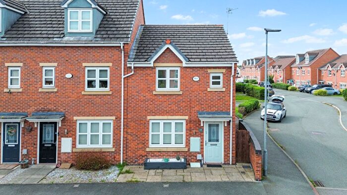 3 Bedroom Terraced House For Sale In Lavender Gardens, Warrington, WA5