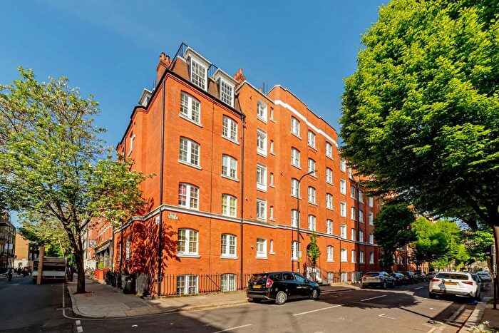 2 Bedroom Flat To Rent In Thanet Street, Rashleigh House, WC1H