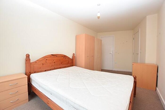 2 Bedroom Apartment To Rent In Metis, Scotland Street, S3