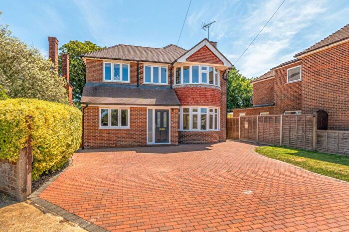 5 Bedroom Detached House For Sale In Willowbed Drive, Chichester, PO19