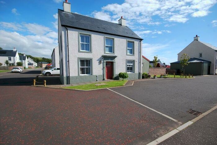 3 Bedroom Detached House For Sale In Chapelton View, West Kilbride, Ayrshire, KA23