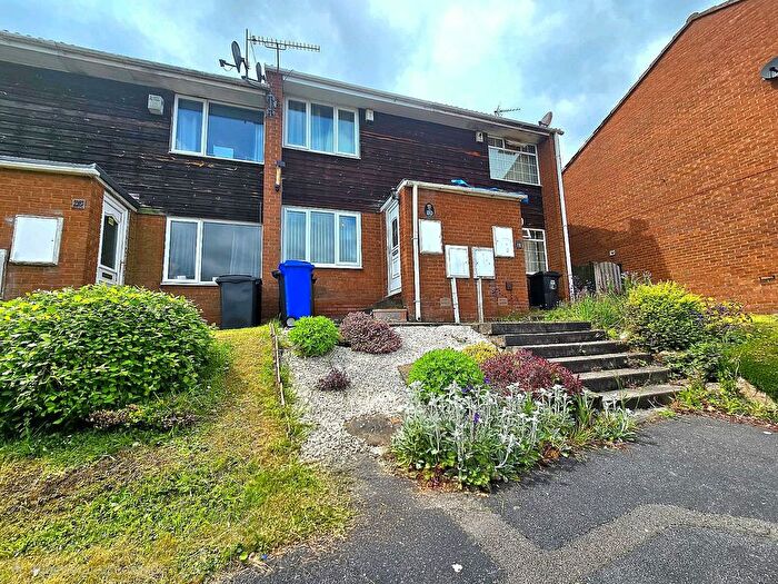 2 Bedroom Terraced House For Sale In Meadowcroft Glade, Sheffield, S20