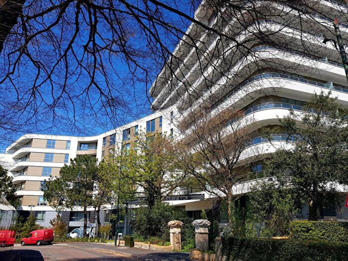 3 Bedroom Duplex To Rent In Berry Court, St Peter's Road, Bournemouth, Bournemouth Christchurch Poole, BH1